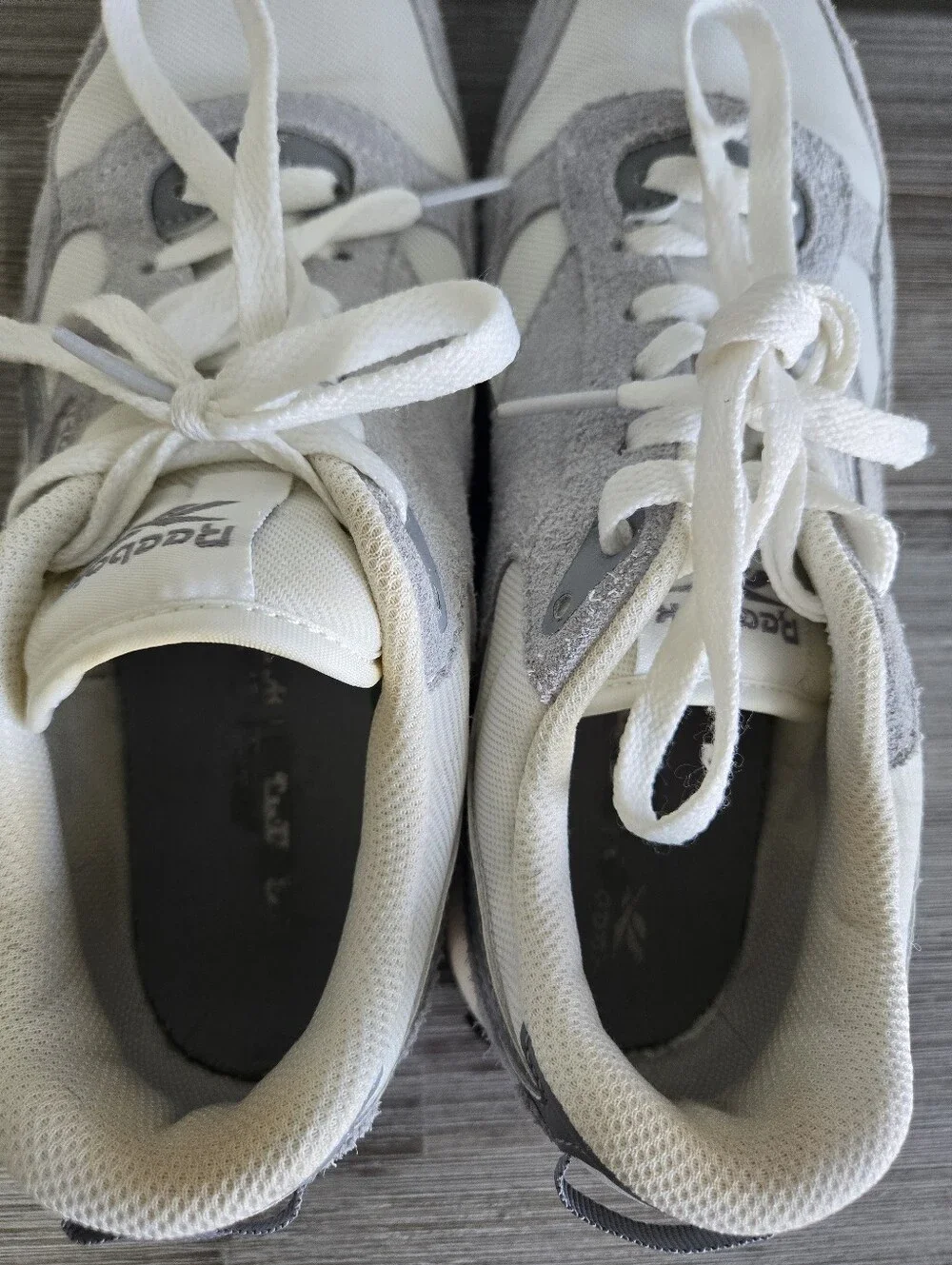 Reebok Retro Runner Gray Suede White Sneakers Women’s Size 9